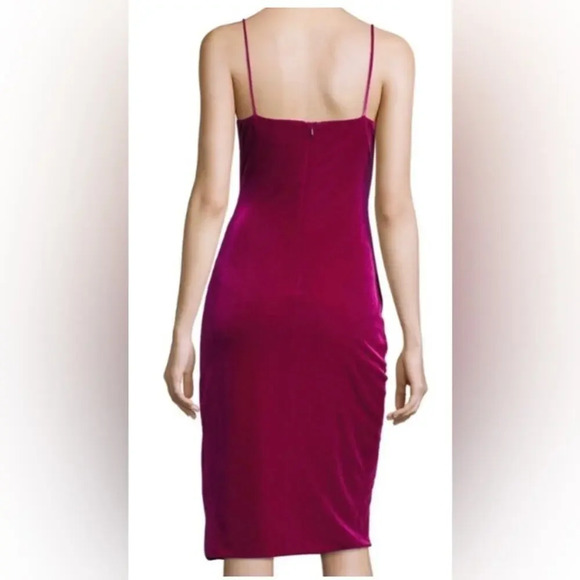 NWT Black Halo Bowery V-Neck Velvet Sheath Dress Pink Size 6 - Picture 3 of 11